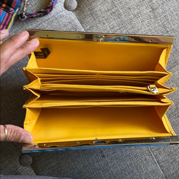 Wrist purse and wallet - Picture 4 of 7